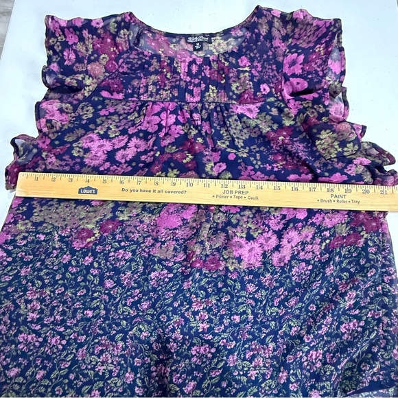 Lucky Brand Flutter Sleeve Top Floral Purple/Navy Pin Tuck Peplum Women’s Size M - Picture 6 of 10